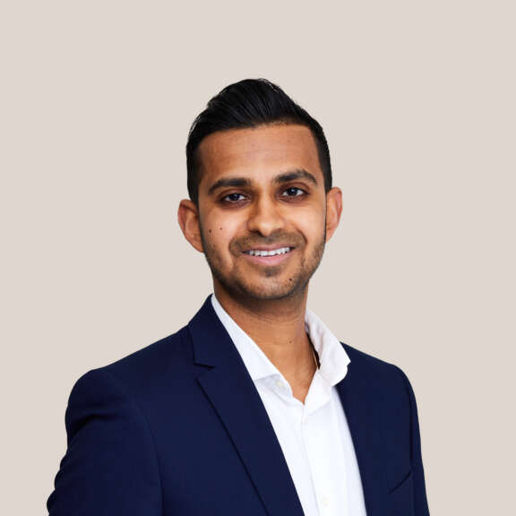 Ravi Sheombar